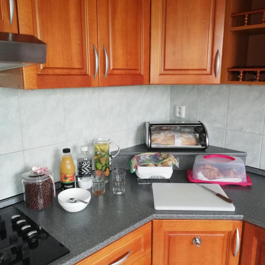 Rezident Consult S.R.O. Hotel Братислава Екстериор снимка